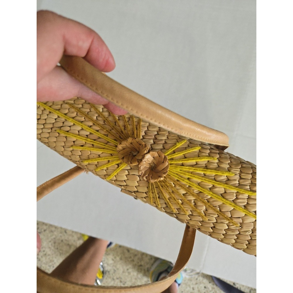 Vtg 1970s Woven Straw Leather Handbag 3D Flower Yarn Leaves MCM Boho Yellow Tan - Picture 4 of 13